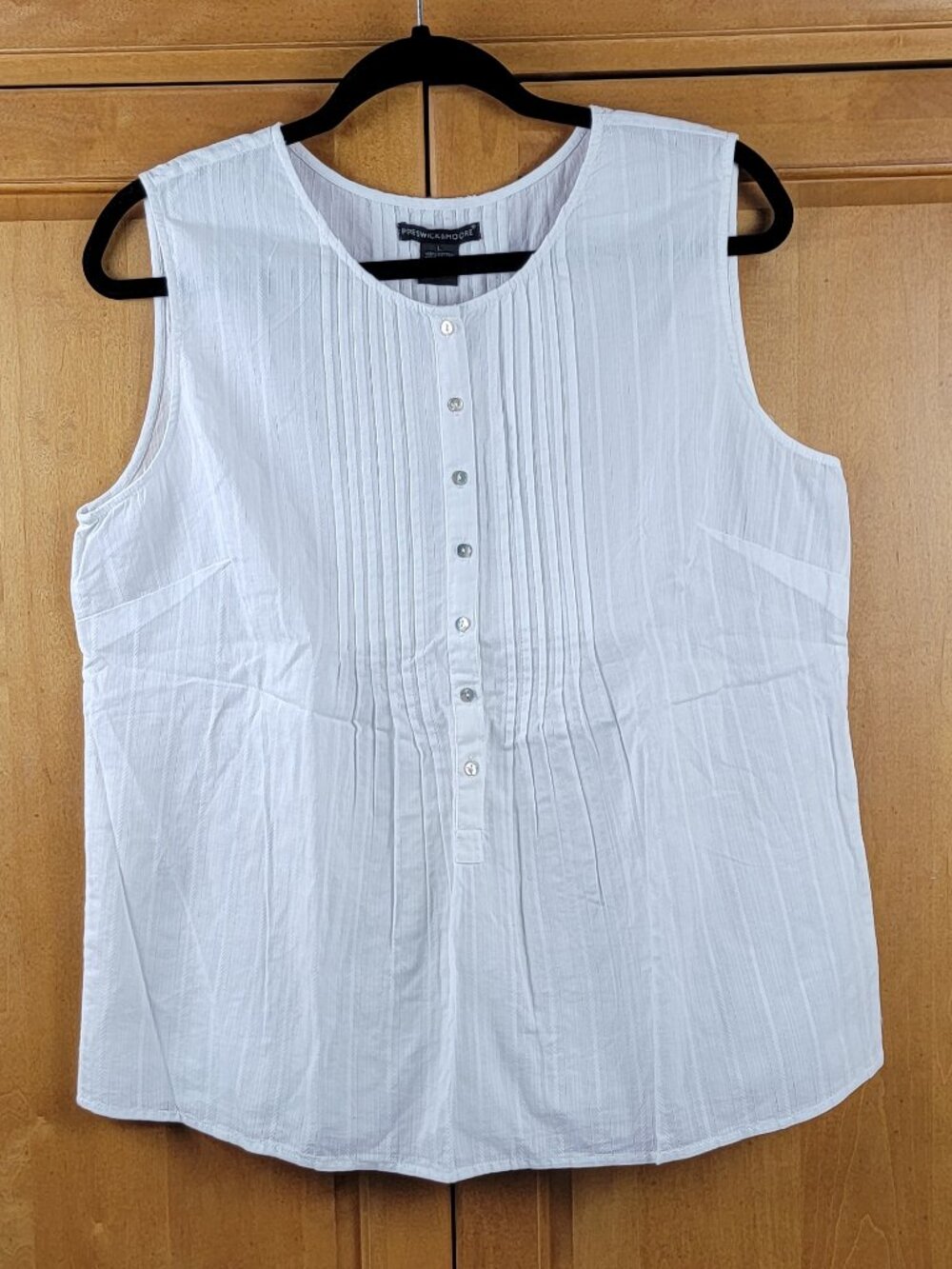 NWT Preswick & Moore White Sleeveless Cotton Pintuck Blouse - L - Picture 3 of 8